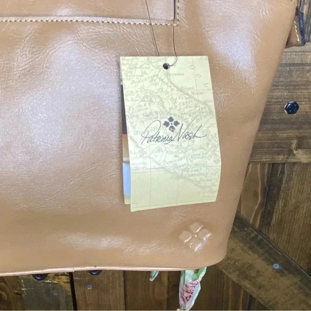 NEW Patricia Nash Zorita Seashell Scarf Satchel Bag - Picture 8 of 11